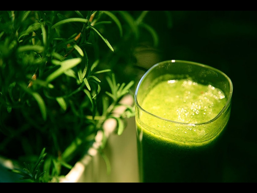 Santé : 5 jus de plantes bienfaisants Santé : 5 jus de plantes bienfaisants