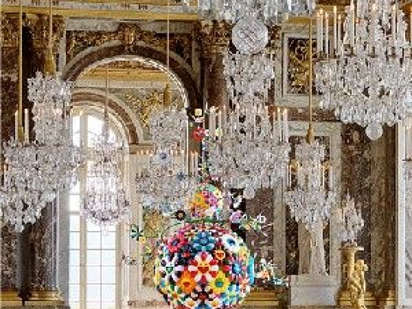 Takashi Murakami au Château de Versailles : une exposition controversée Takashi Murakami au Château de Versailles : une exposition controversée