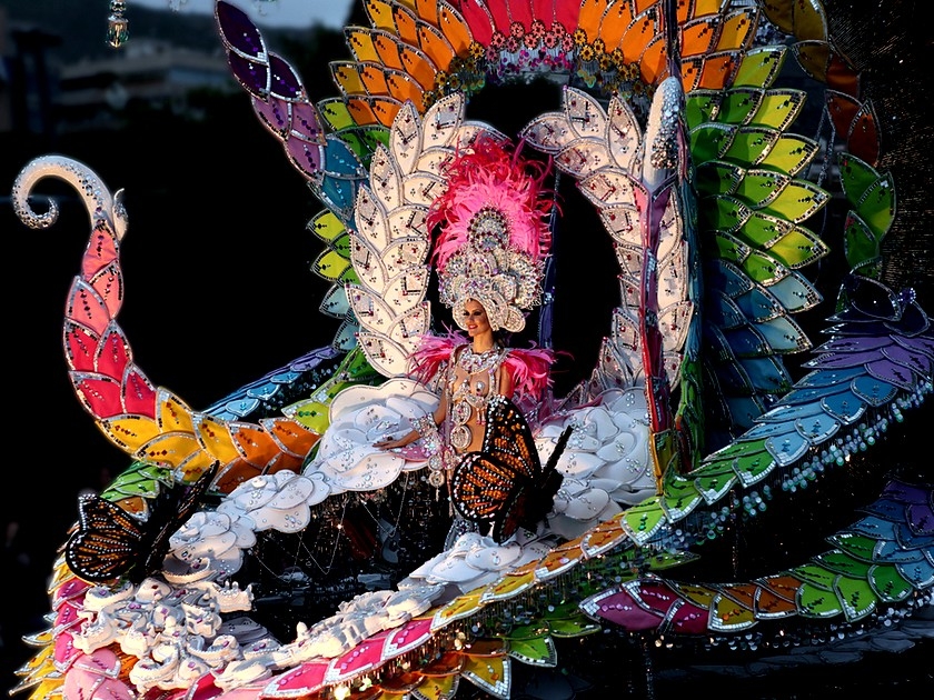Tourisme : 5 choses à savoir sur le carnaval de Santa Cruz de Tenerife Tourisme : 5 choses à savoir sur le carnaval de Santa Cruz de Tenerife