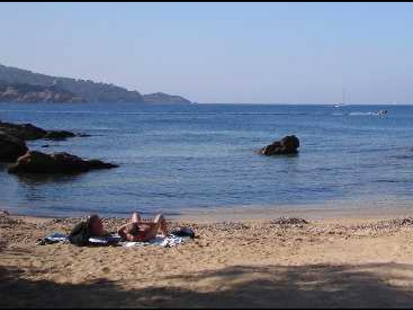 Tourisme naturiste : la France première destination mondiale Tourisme naturiste : la France première destination mondiale