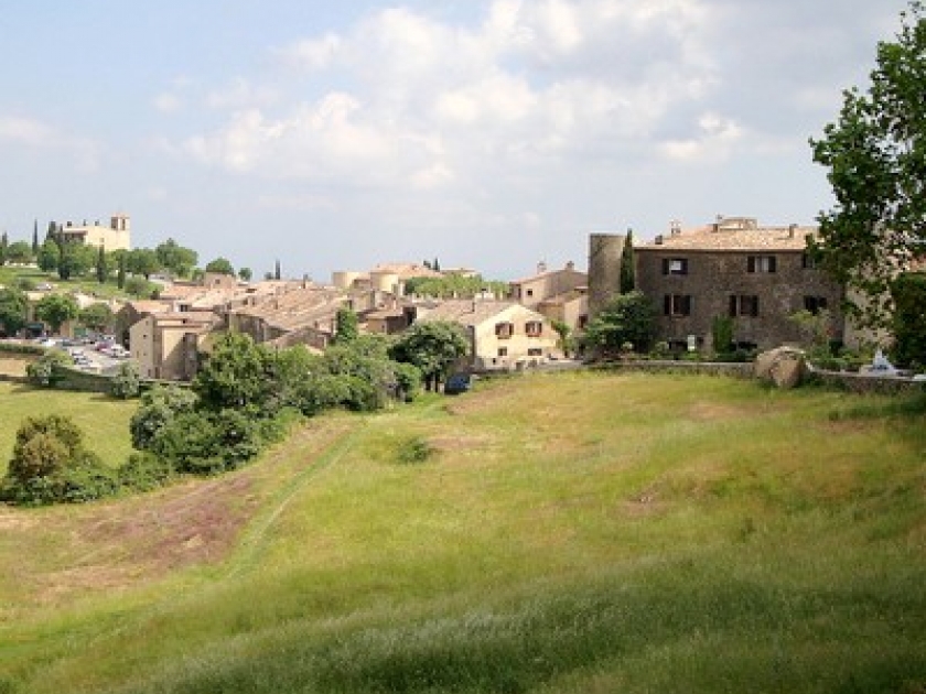 Tourtour : l'un des plus beaux villages du Var Tourtour : l'un des plus beaux villages du Var