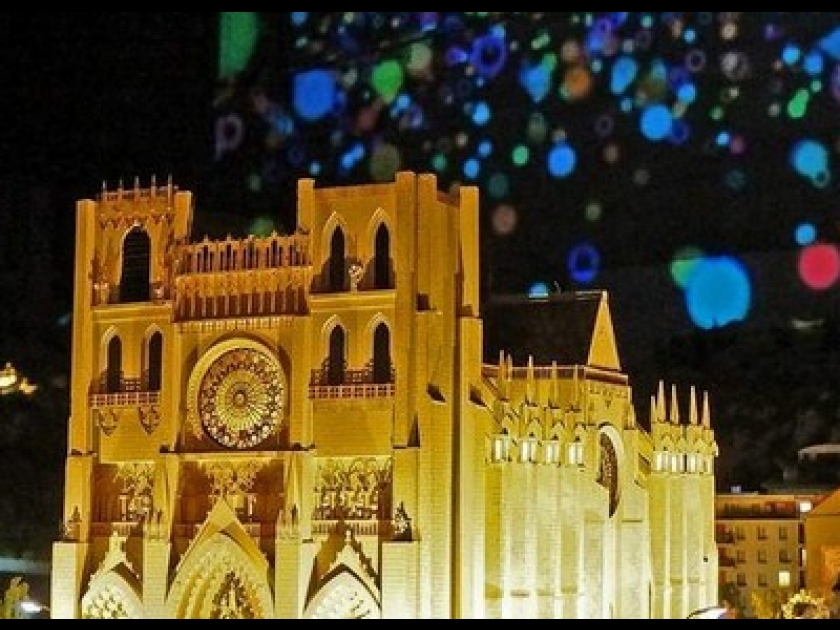 Une Mini Fête des Lumières à Lyon Une Mini Fête des Lumières à Lyon