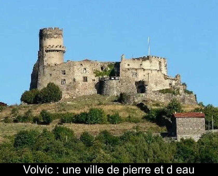 Volvic : une ville de pierre et d'eau