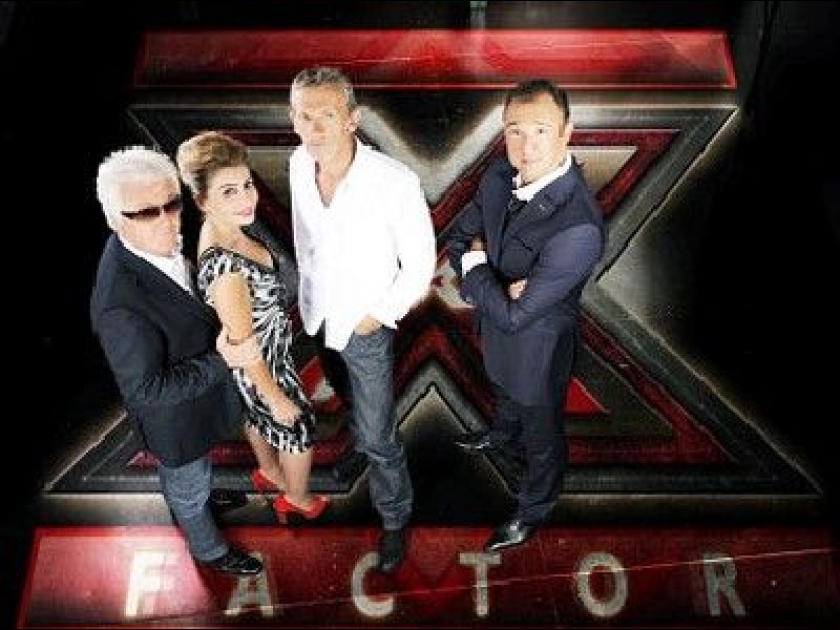 X Factor : un télé-crochet sur W9 X Factor : un télé-crochet sur W9