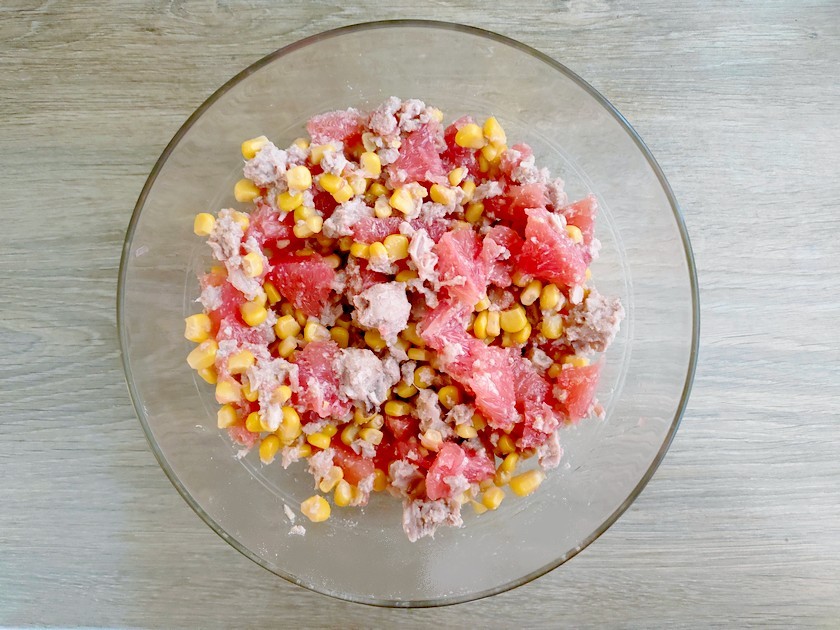 Le pamplemousse farci au thon et au maïs une recette facile et pas chère