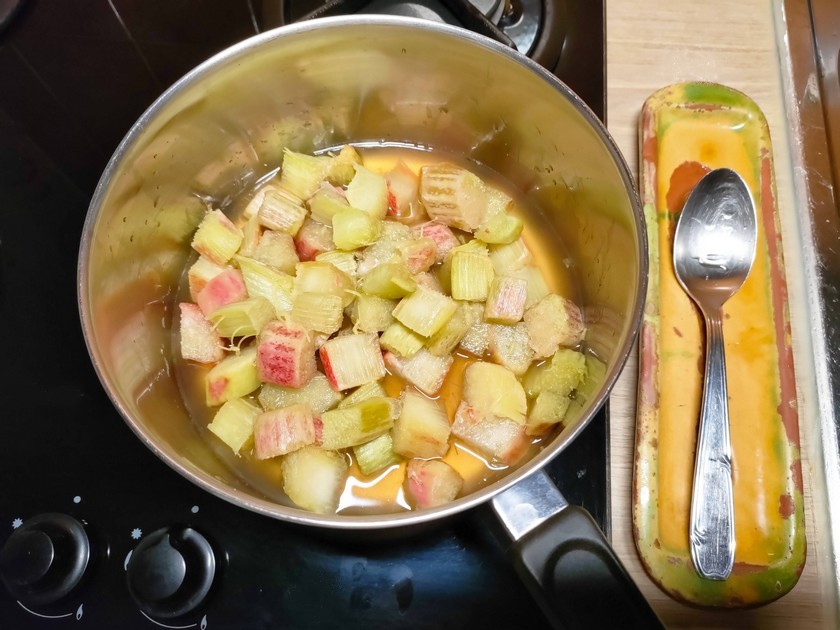 La compote de rhubarbe aux épices une recette très facile