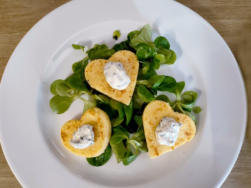 dressage de la salade de Saint-Valentin