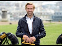 Amazing race : une aventure à l'échelle planétaire sur D8