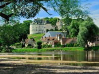 Apremont-sur-Allier : 3 bonnes raisons de visiter ce village