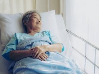 AVC ou accident vasculaire cérébral : tout comprendre en 5 questions