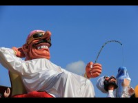 Carnaval de Nice 2013 : Le Roi vit ses dernières heures de règne