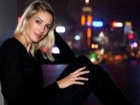 Ces Français du bout du monde : Sidonie Bonnec à la rencontre des expatriés 