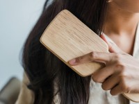 Chute de cheveux : 5 actifs naturels qui marchent vraiment