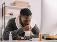 Covid long : définition, symptômes et recommandations