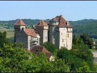 Curemonte : un village de charme en Corrèze