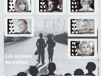 Des timbres à l'effigie d'acteurs de cinéma en vente à la Poste