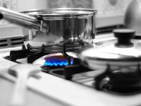 Équipements et modes de cuisson : 5 astuces pour économiser l'énergie en cuisine