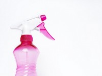 Fabriquer ses produits ménagers : 5 recettes faciles