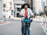 Forme : 3 bienfaits du vélo électrique