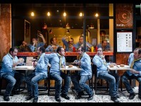 Gilles Vautier, Myself : une exposition au Renaissance Paris Arc de Triomphe