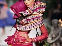 Histoire idéale de la mode contemporaine : une exposition aux Arts décoratifs