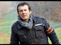 Jean-Luc Reichmann à contre-emploi dans la série Léo Mattéï