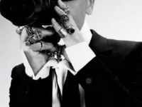 Karl Lagerfeld expose à la MEP