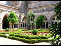 L'abbaye de Fontfroide : un site à découvrir près de Narbonne