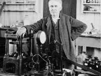 L'électricité : histoire des découvertes successives