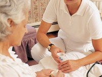 L'hospitalisation à domicile : comment ça marche ?