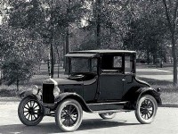La Ford T : élue voiture du vingtième siècle