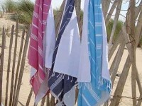 La fouta ou drap de hammam : la serviette tendance de l'été