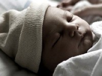 La jaunisse du nourrisson : causes et traitement