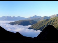 La mer de nuages : un phénomène météorologique féerique