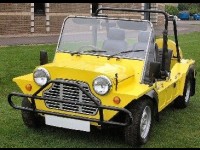 La Mini Moke : une légende née à Saint-Tropez