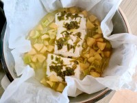 La papillote de poisson blanc au céleri et à la pomme : une recette légère