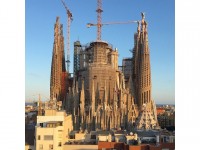 La Sagrada Familia de Barcelone : un chef-d'œuvre en chantier