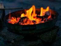 Le brasero : la nouvelle tendance barbecue au jardin