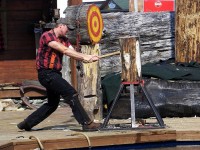 Le bûcheronnage sportif : un sport qui envoie du bois