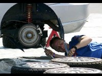 Le garage en self service : une idée pour réduire son budget auto