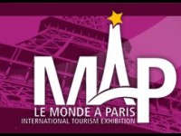 Le Monde à Paris : premier salon international du tourisme