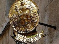 Le notaire : rôle, rémunération et formation