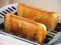 Le pain grillé est-il cancérigène ?