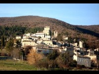 Le Poët-Laval : un village de la Drôme provençale