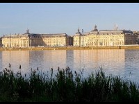Le Port de la Lune à Bordeaux : un site d'exception