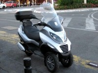 Le scooter à trois roues : présentation et avantages