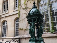 Les fontaines Wallace : de discrets symboles de Paris