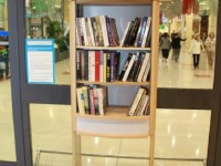 Les Passeurs de Livres sèment des livres dans les rues de Grasse