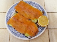 Les toasts saumon fumé concombre : une recette de fête