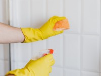 Maison : 8 conseils pour désinfecter sans excès